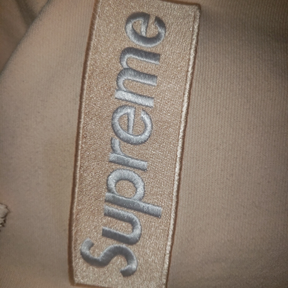 XL Unisex Supreme Peach Sweatshirt - Picture 7 of 9